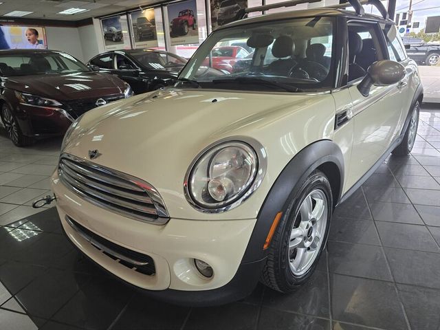 2013 MINI Cooper Hardtop Base