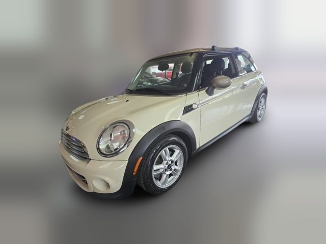 2013 MINI Cooper Hardtop Base