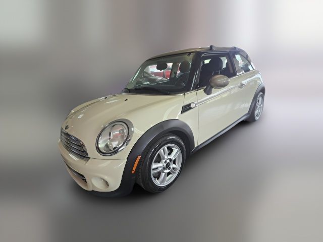 2013 MINI Cooper Hardtop Base