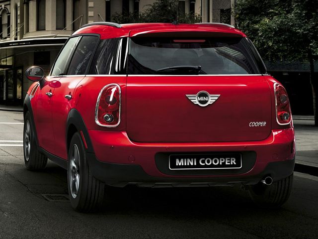 2013 MINI Cooper Countryman Base