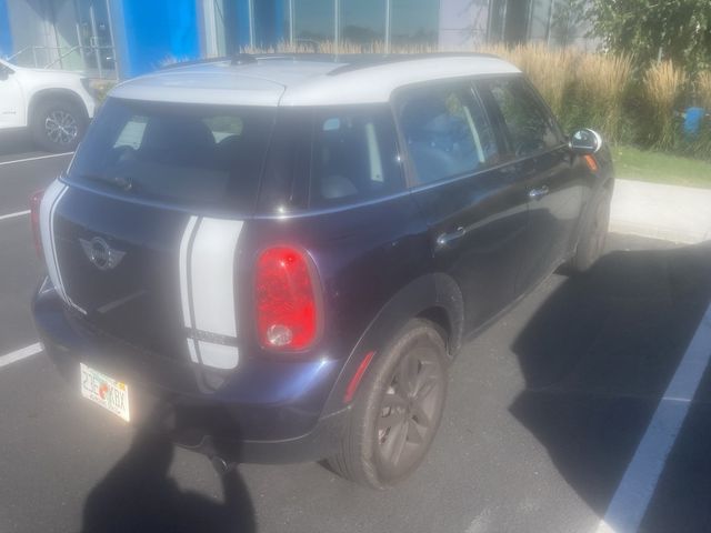 2013 MINI Cooper Countryman Base