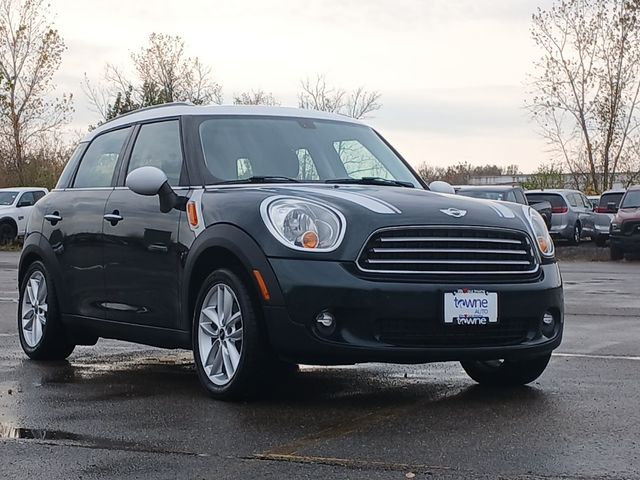 2013 MINI Cooper Countryman Base