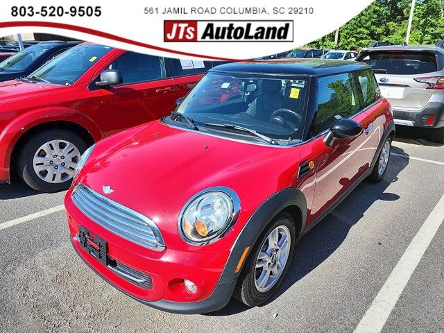 2013 MINI Cooper Hardtop Base