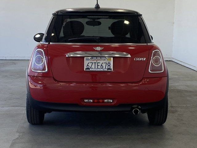 2013 MINI Cooper Hardtop Base