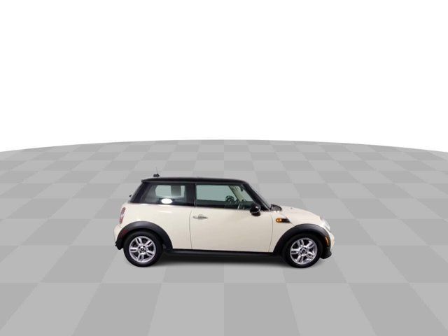 2013 MINI Cooper Hardtop Base