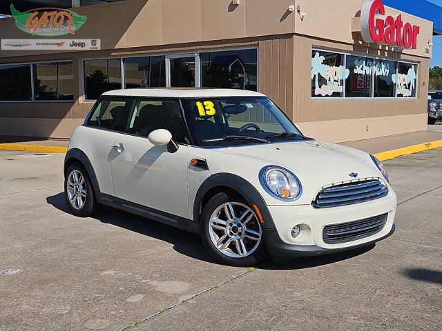 2013 MINI Cooper Hardtop Base