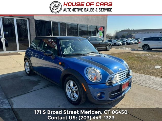 2013 MINI Cooper Hardtop Base