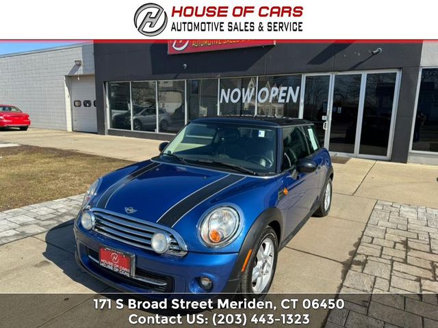 2013 MINI Cooper Hardtop Base