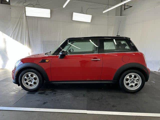 2013 MINI Cooper Hardtop Base