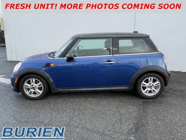 2013 MINI Cooper Hardtop Base