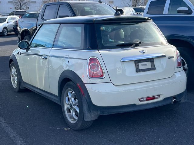 2013 MINI Cooper Hardtop Base