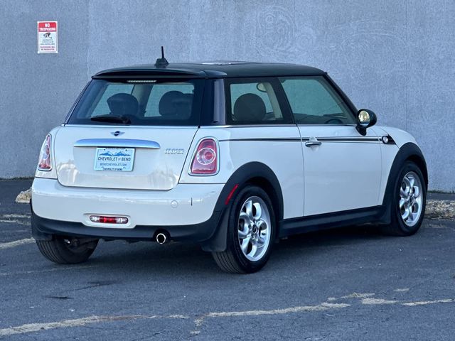 2013 MINI Cooper Hardtop Base