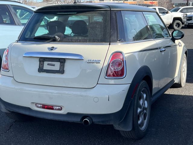 2013 MINI Cooper Hardtop Base