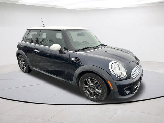 2013 MINI Cooper Hardtop Base