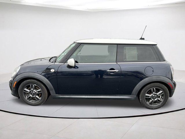 2013 MINI Cooper Hardtop Base