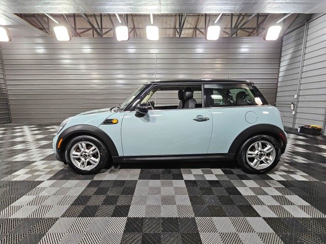 2013 MINI Cooper Hardtop Base