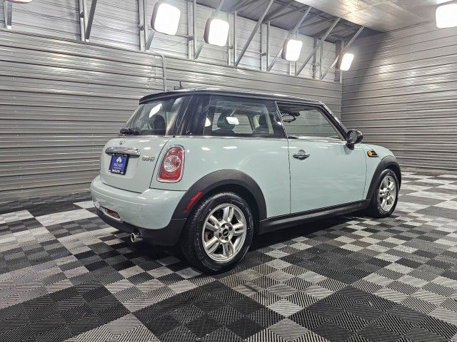 2013 MINI Cooper Hardtop Base