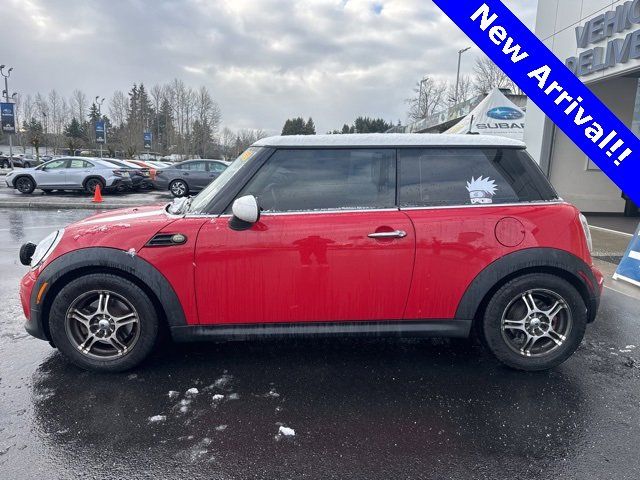 2013 MINI Cooper Hardtop Base