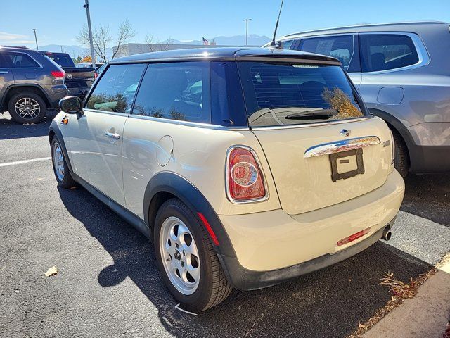 2013 MINI Cooper Hardtop Base