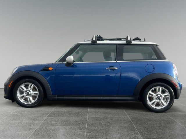 2013 MINI Cooper Hardtop Base