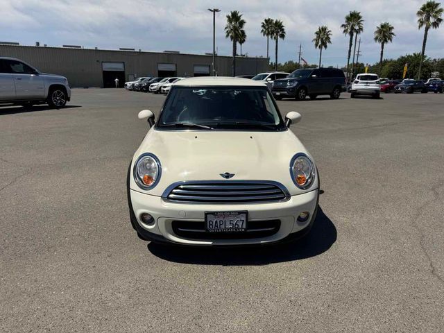 2013 MINI Cooper Hardtop Base