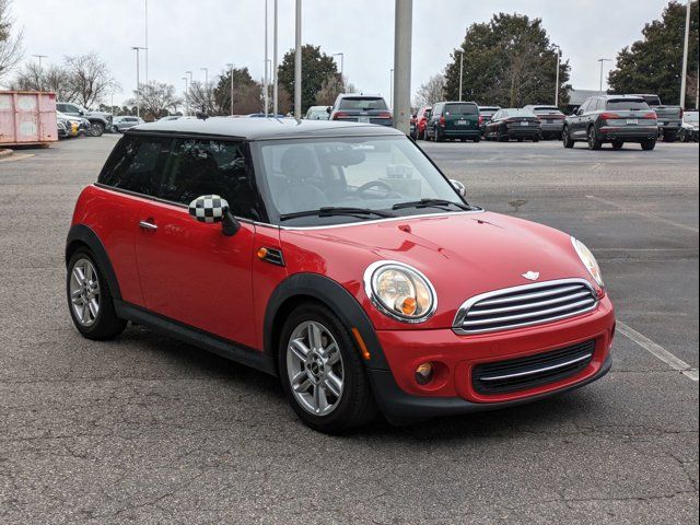 2013 MINI Cooper Hardtop Base