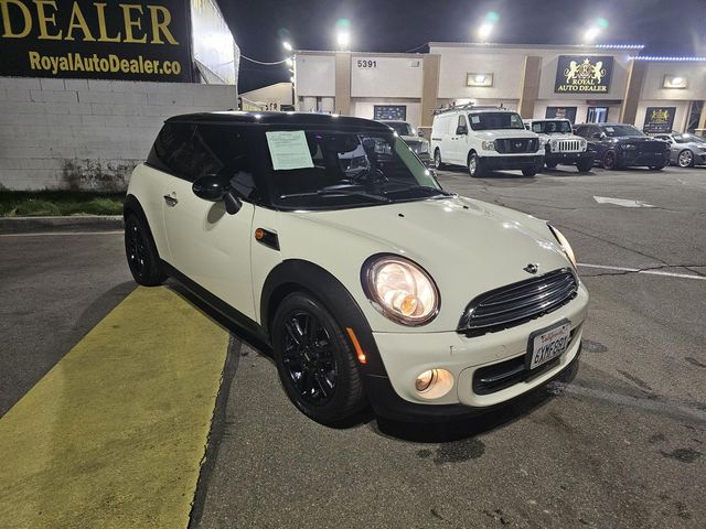 2013 MINI Cooper Hardtop Base