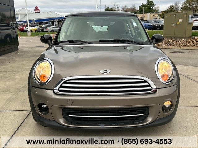 2013 MINI Cooper Hardtop Base