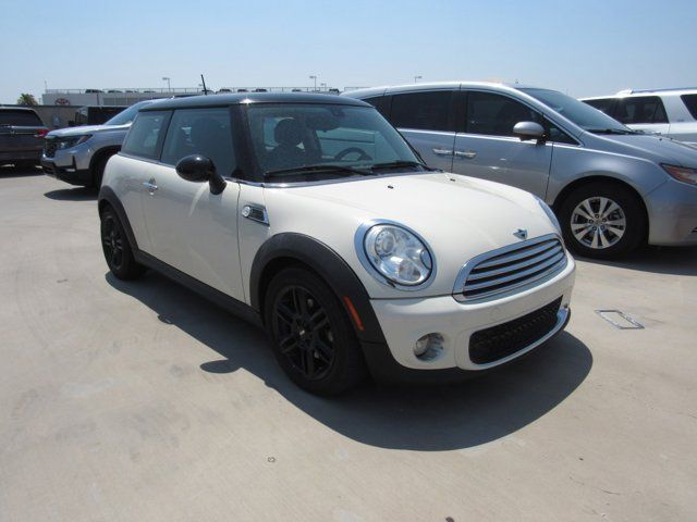 2013 MINI Cooper Hardtop Base