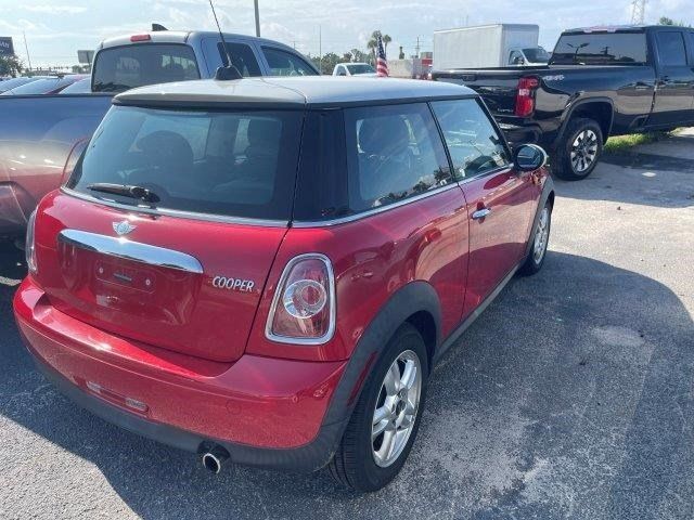 2013 MINI Cooper Hardtop Base