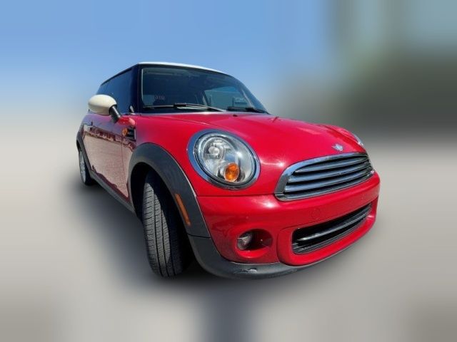 2013 MINI Cooper Hardtop Base