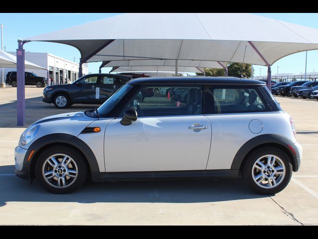 2013 MINI Cooper Hardtop Base