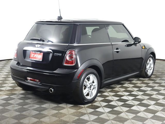 2013 MINI Cooper Hardtop Base