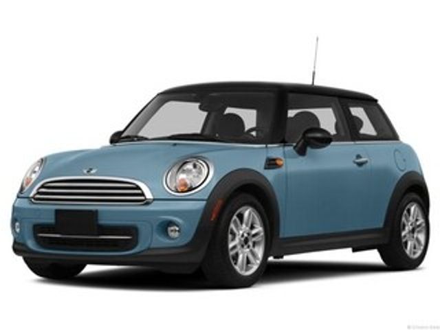 2013 MINI Cooper Hardtop Base