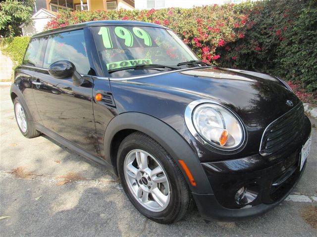 2013 MINI Cooper Hardtop Base