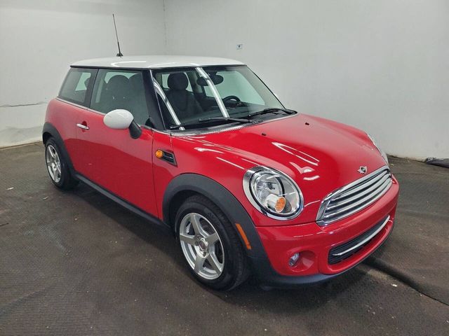 2013 MINI Cooper Hardtop Base