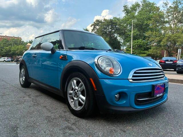 2013 MINI Cooper Hardtop Base