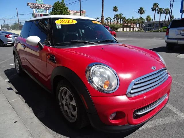 2013 MINI Cooper Hardtop Base