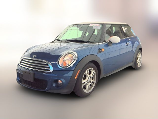 2013 MINI Cooper Hardtop Base