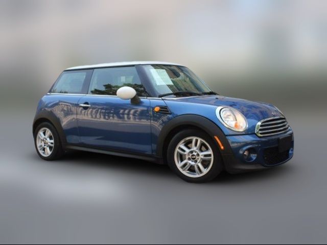 2013 MINI Cooper Hardtop Base