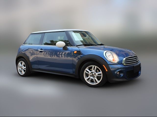 2013 MINI Cooper Hardtop Base