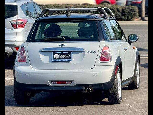 2013 MINI Cooper Hardtop Base