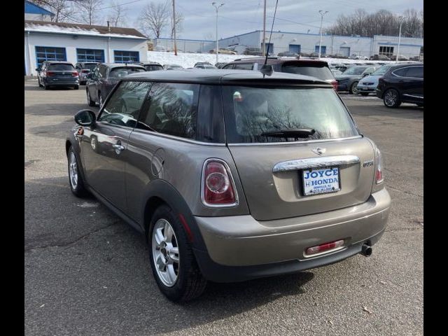 2013 MINI Cooper Hardtop Base