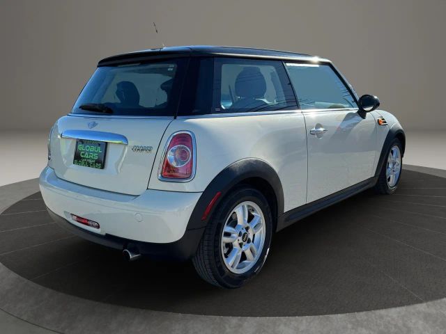 2013 MINI Cooper Hardtop Base