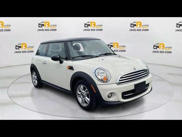 2013 MINI Cooper Hardtop Base