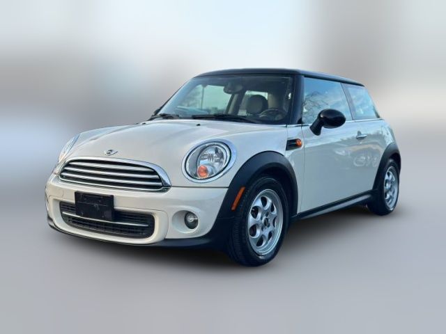 2013 MINI Cooper Hardtop Base