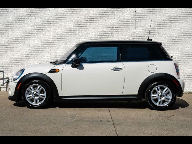 2013 MINI Cooper Hardtop Base