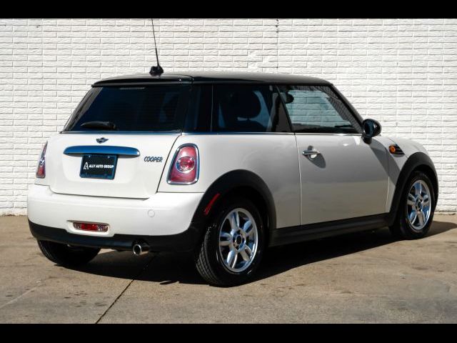 2013 MINI Cooper Hardtop Base