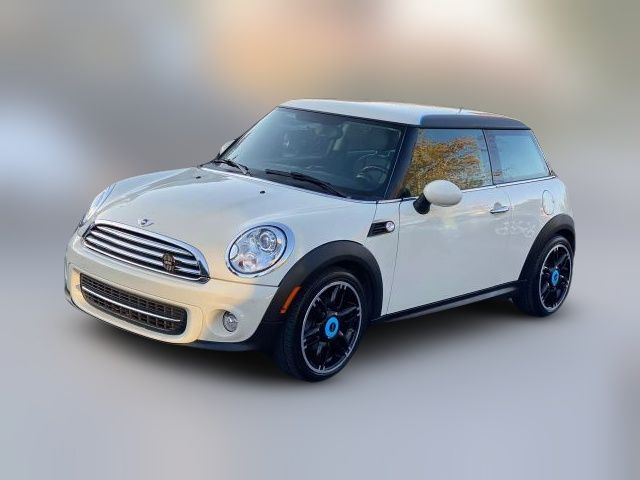 2013 MINI Cooper Hardtop Base