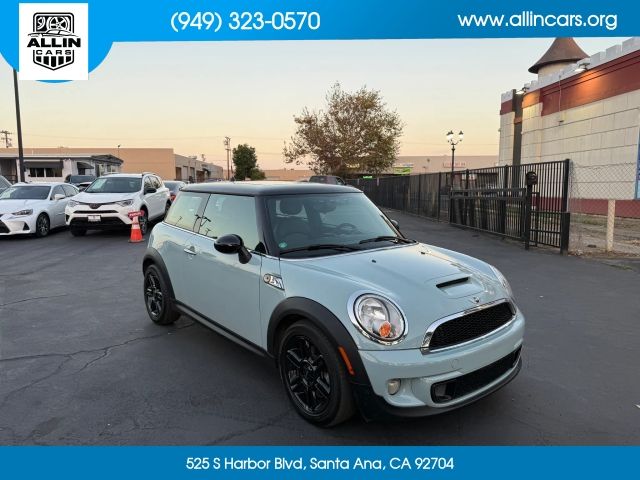 2013 MINI Cooper Hardtop S
